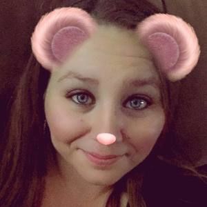 Meet your Posher, Dakota